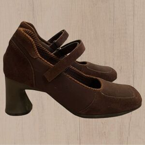 Vintage brown suede Mary Janes square toe heels
